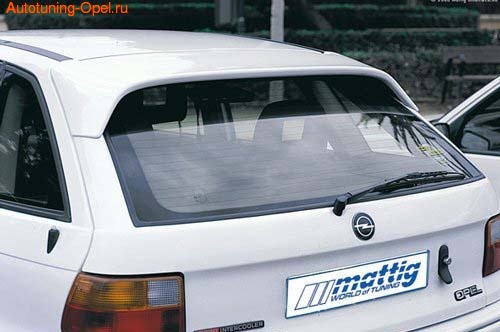 Спойлер на крышу Opel Astra F