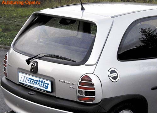 Спойлер на крышу Opel Corsa B