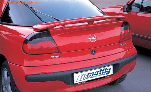 Спойлер задний Opel Tigra с третьим дополнительным стоп-сигналом