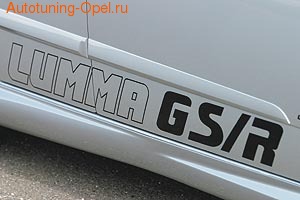 Наклейка Lumma GS/R черного цвета для Opel Astra H