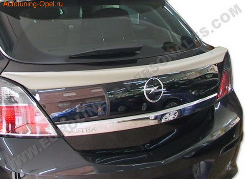 Спойлер на багажник Opel Astra H
