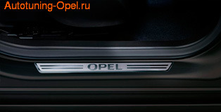 Накладки на пороги Opel Astra J Хэтчбек, Седан, Sports Tourer, Opel Meriva B, Opel Zafira Tourer в стиле OPC Line передние