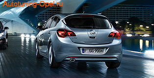 Обвес на Opel Astra J Хэтчбек (дорестайлинг) от компании Opel в стиле OPC Line I с вырезом в бампере под глушитель