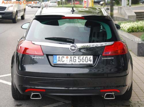 Глушитель Opel Insignia Sports Tourer на две стороны с двумя насадками к двигателям 2,0i CDTI 81/96/118kW