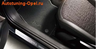 Накладки на пороги Opel Corsa E 3-дверная в стиле OPC Line