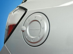Накладка на крышку бензобака Opel Astra H и Opel Zafira B