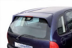 Спойлер на крышу Opel Corsa B с третьим дополнительным стоп-сигналом