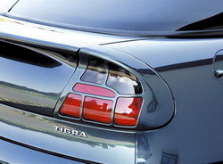 Накладки на фонари Opel Tigra в стиле Carbon-Look