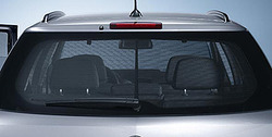 Защитные шторки на заднее окно Opel Astra H GTC