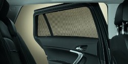 Защитные шторки на боковые окна Opel Zafira Tourer