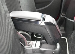 Подлокотник для Opel Astra J средний